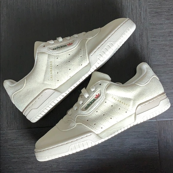 adidas yeezy powerphase white